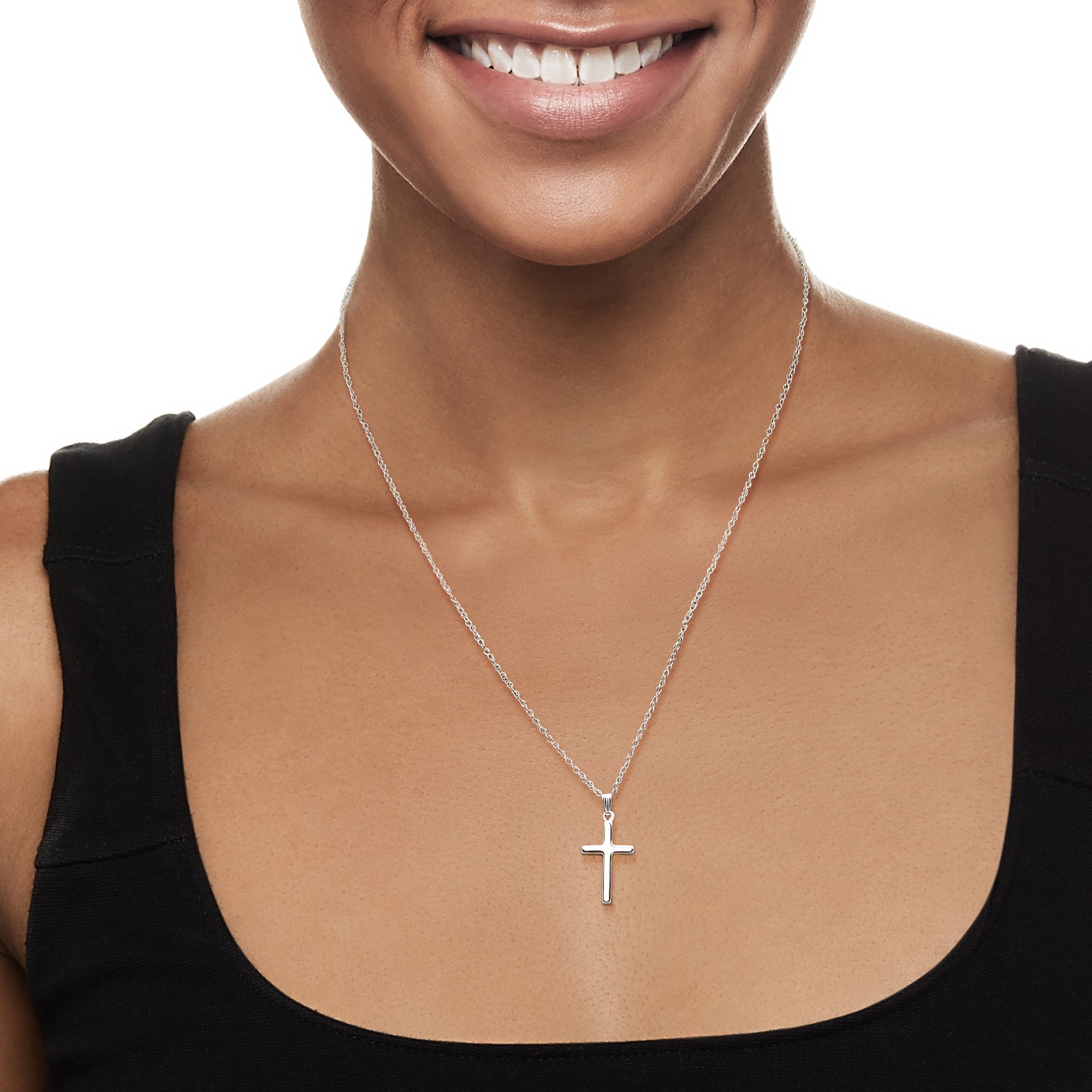 14kt White Gold Cross Pendant Necklace. 18